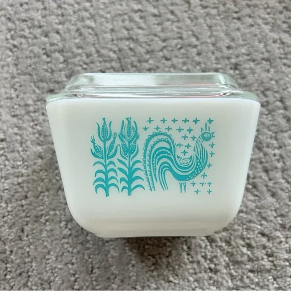 Pyrex 1957 Vintage Amish Butterprint Set of 3 - Picture 9 of 16